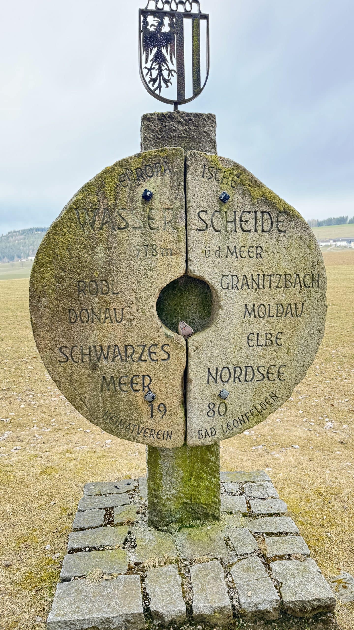 20250323_084001465_iOS